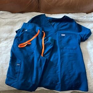 FIGS Scrub set Small Tall